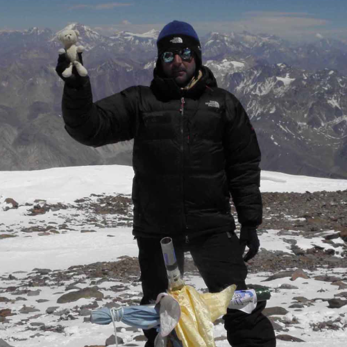 Josu Feijoo en la cima del Aconcagua