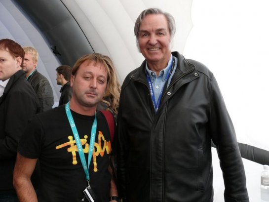 Con Burt Rutan, el diseñador del Spaceshipone.