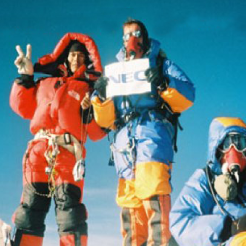 Josu Feijoo en la cima del everest